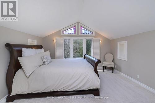 804 Forks Of The Credit Road, Caledon, ON - Indoor Photo Showing Bedroom
