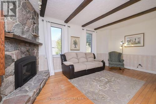 804 Forks Of The Credit Road, Caledon, ON - Indoor Photo Showing Living Room With Fireplace