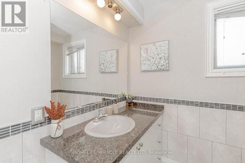 1 - 7450 Darcel Avenue, Mississauga, ON - Indoor Photo Showing Bathroom