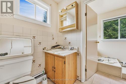 205 King Street S, Minto, ON - Indoor Photo Showing Laundry Room