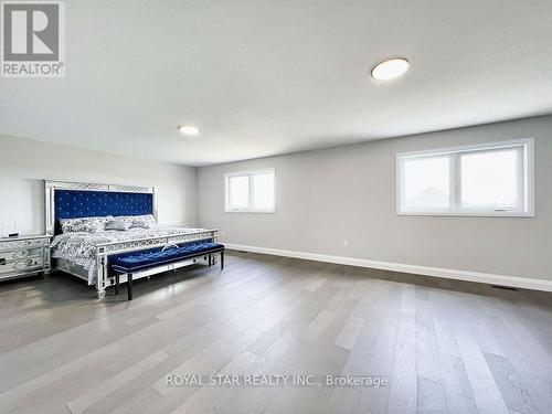 38 Charles Currie Crescent, Erin, ON - Indoor Photo Showing Bedroom