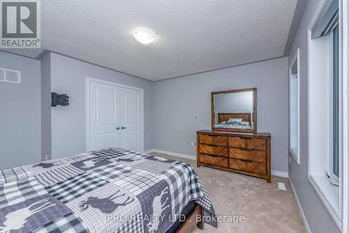 121 Elm Street, Southgate, ON - Indoor Photo Showing Bedroom