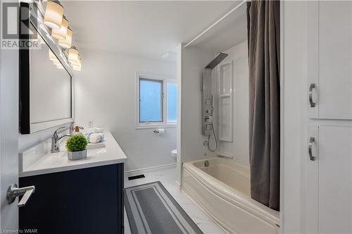 355 Edgehill Drive, Kitchener, ON - Indoor Photo Showing Bathroom