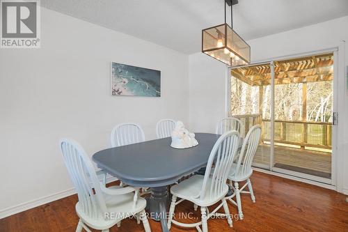 752 Pinegrove Avenue, Innisfil, ON - Indoor Photo Showing Dining Room