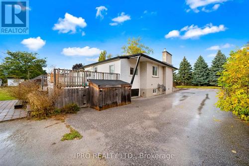 211 Kenneth Avenue, Barrie, ON - Outdoor