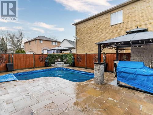 3 Hillpath Crescent, Brampton, ON - Outdoor With In Ground Pool