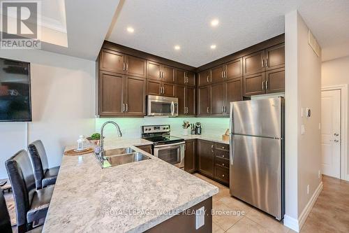 2 - 192 Brewery Street, Waterloo, ON - Indoor Photo Showing Kitchen With Double Sink With Upgraded Kitchen