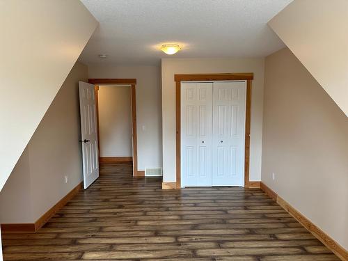4995 Ponderosa Crescent, Canal Flats, BC - Indoor Photo Showing Other Room