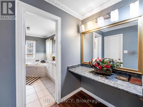 44 Kershaw Street, Brampton, ON - Indoor Photo Showing Bathroom