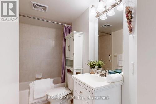 738 - 60 Heintzman Street, Toronto, ON - Indoor Photo Showing Bathroom