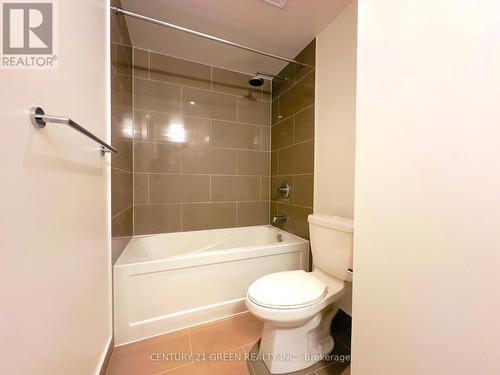 5407 - 100 Harbour Street, Toronto, ON - Indoor Photo Showing Bathroom