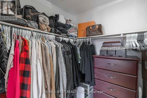 50 Riel Drive, Richmond Hill, ON - Indoor With Storage