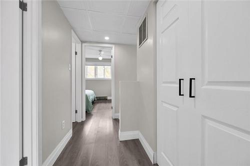 125 Livingston Avenue|Unit #16, Grimsby, ON - Indoor Photo Showing Other Room