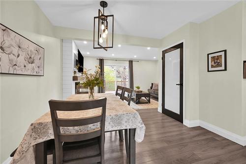 125 Livingston Avenue|Unit #16, Grimsby, ON - Indoor Photo Showing Dining Room