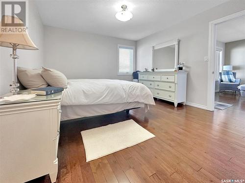 412 Park Avenue, Esterhazy, SK - Indoor Photo Showing Bedroom