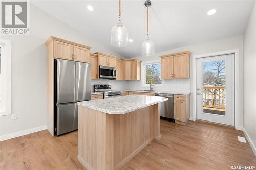 107 Valleyview Drive, Caronport, SK - Indoor Photo Showing Kitchen