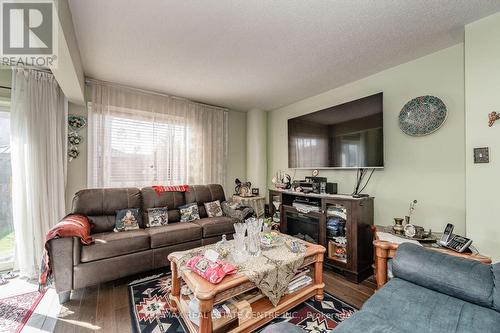 3095 Caulfield Crescent, Mississauga, ON - Indoor Photo Showing Living Room