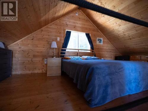 1514 Savary Island Rd, Savary Island, BC - Indoor Photo Showing Bedroom