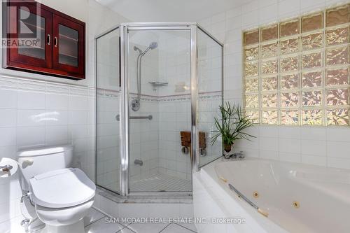 2196 Mississauga Road, Mississauga, ON - Indoor Photo Showing Bathroom