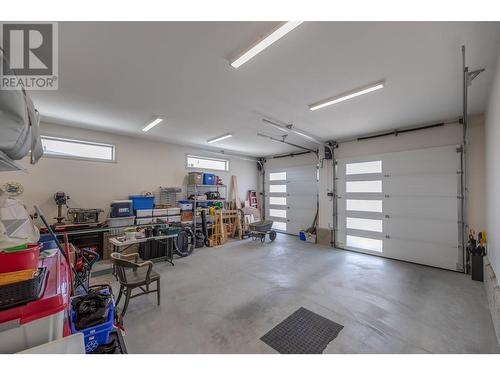 1952 Harris Drive, Penticton, BC - Indoor Photo Showing Garage