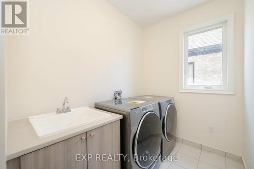 3396 Millicent Avenue, Oakville, ON - Indoor Photo Showing Laundry Room