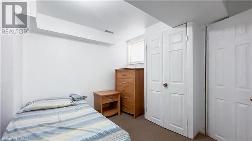 98 King Street, Tiverton, ON - Indoor Photo Showing Bedroom