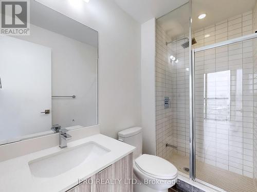 2610 - 2916 Highway 7 Avenue, Vaughan, ON - Indoor Photo Showing Bathroom