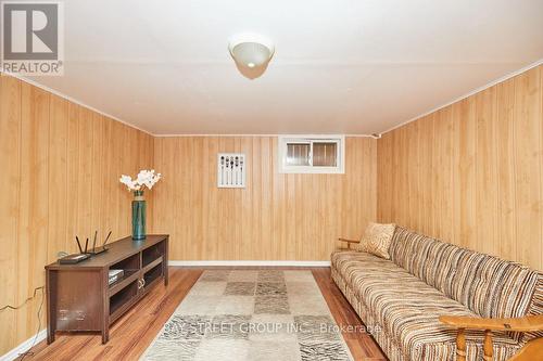 2943 St Paul Avenue, Niagara Falls, ON - Indoor Photo Showing Other Room