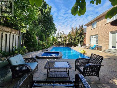260 Flamingo Road, Vaughan, ON - Outdoor With In Ground Pool