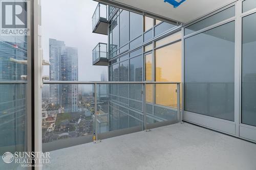 1901 4458 Beresford Street, Burnaby, BC - Outdoor With Balcony With Exterior
