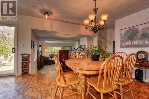 1814 South Lakeside Drive, Williams Lake, BC - Indoor Photo Showing Dining Room