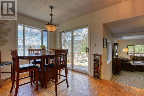 1814 South Lakeside Drive, Williams Lake, BC - Indoor Photo Showing Dining Room