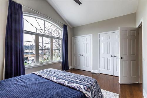 4269 Sarazen Drive, Burlington, ON - Indoor Photo Showing Bedroom