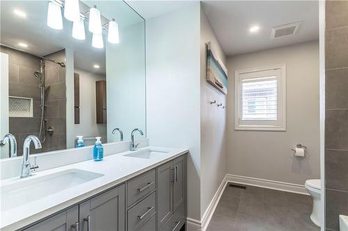 4269 Sarazen Drive, Burlington, ON - Indoor Photo Showing Bathroom