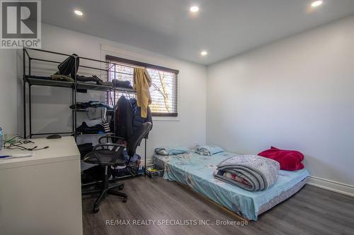 (Upper) - 44 Manor Crescent, Orangeville, ON - Indoor Photo Showing Bedroom