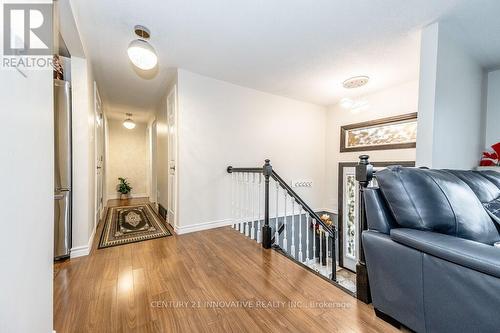 48 Rochelle Drive, Guelph, ON - Indoor Photo Showing Other Room