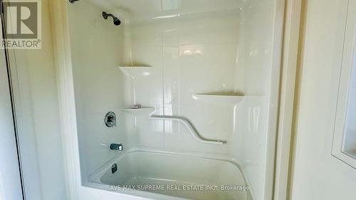 89 Acacia Road, Pelham, ON - Indoor Photo Showing Bathroom