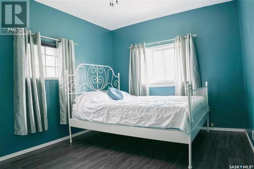 1723 Arthur Street, Regina, SK - Indoor Photo Showing Bedroom