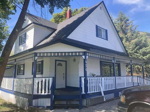 456 Fourth Avenue, Midway, BC - Outdoor With Deck Patio Veranda