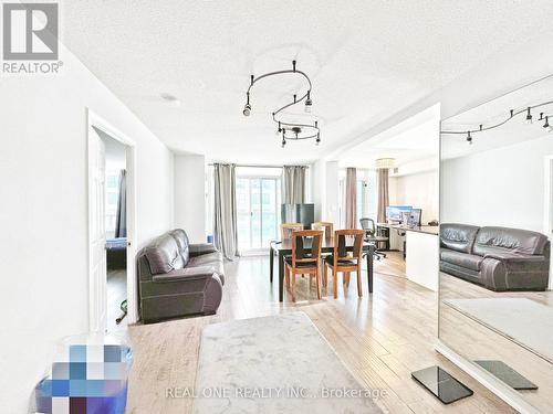 1202 - 509 Beecroft Road, Toronto, ON - Indoor Photo Showing Living Room