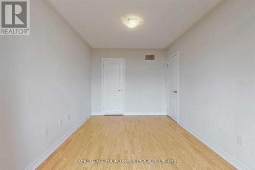 34 Thistle Avenue, Richmond Hill, ON - Indoor Photo Showing Other Room