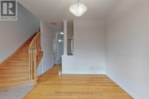 34 Thistle Avenue, Richmond Hill, ON - Indoor Photo Showing Other Room