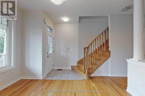 34 Thistle Avenue, Richmond Hill, ON - Indoor Photo Showing Other Room