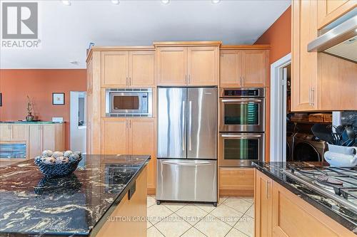 56 Adirondack Drive, Vaughan, ON - Indoor Photo Showing Kitchen With Stainless Steel Kitchen With Upgraded Kitchen