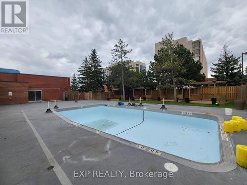 Lph 102 - 9017 Leslie Street, Richmond Hill, ON - Outdoor With In Ground Pool