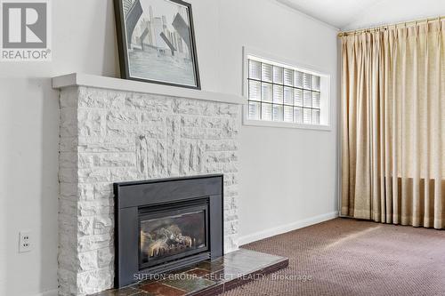 4220 Colonel Talbot Road, London, ON - Indoor Photo Showing Living Room With Fireplace