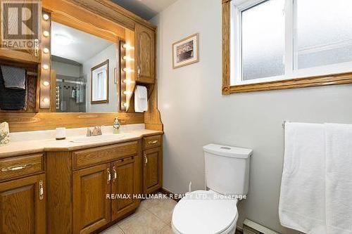 247 Blue Jay Road, French River, ON - Indoor Photo Showing Bathroom