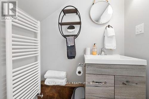 247 Blue Jay Road, French River, ON - Indoor Photo Showing Bathroom