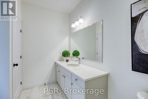 Lot 24 205 Dempsey Drive, Stratford, ON - Indoor Photo Showing Bathroom