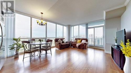 2509 - 23 Sheppard Avenue E, Toronto, ON - Indoor Photo Showing Other Room